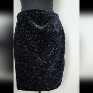 Theory Velvet Black and White Dot Wrap Skirt Womens Size 8 NWT City Chic Gothic